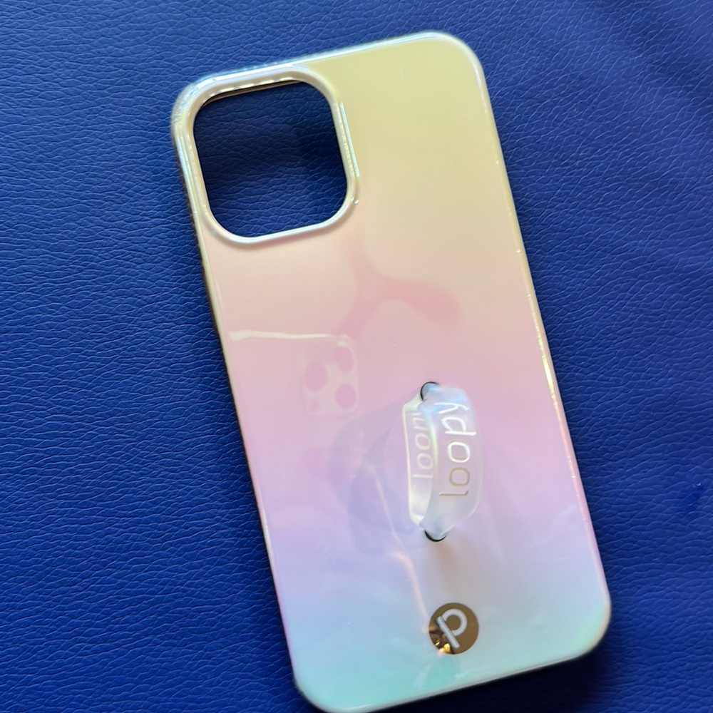 Loopy phone case pearl color